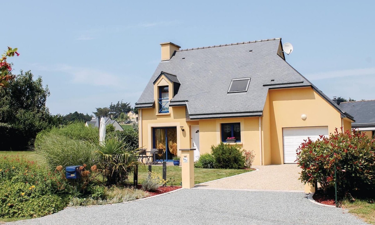 Planguenoual House | 3 bedroom gorgeous home in Lamballe-Armor