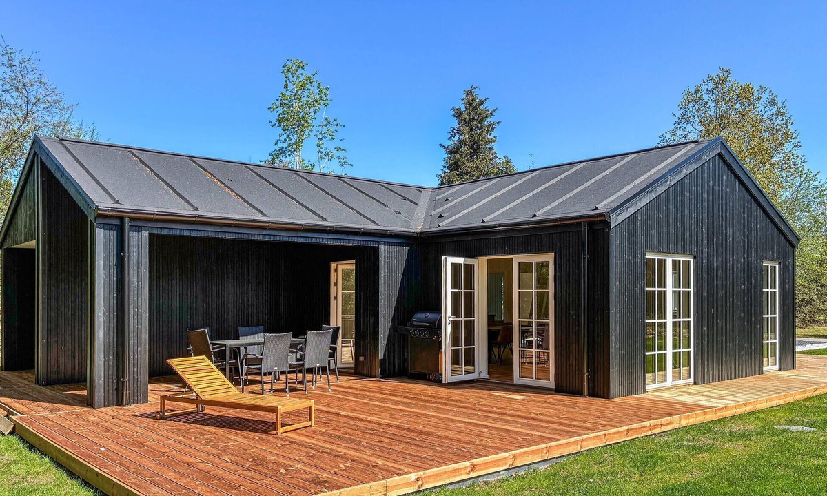 Smidstrup Strand House | 3 bedroom gorgeous home in Gilleleje