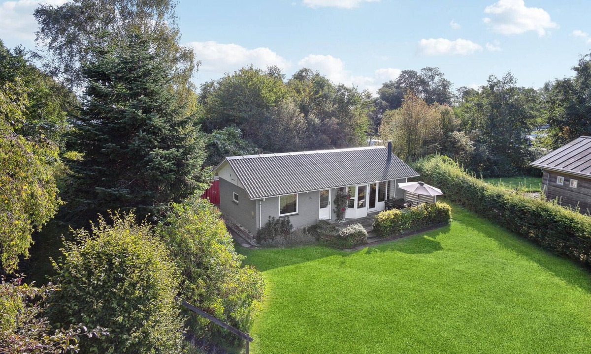 Beder Malling House | 3 bedroom gorgeous home in Malling