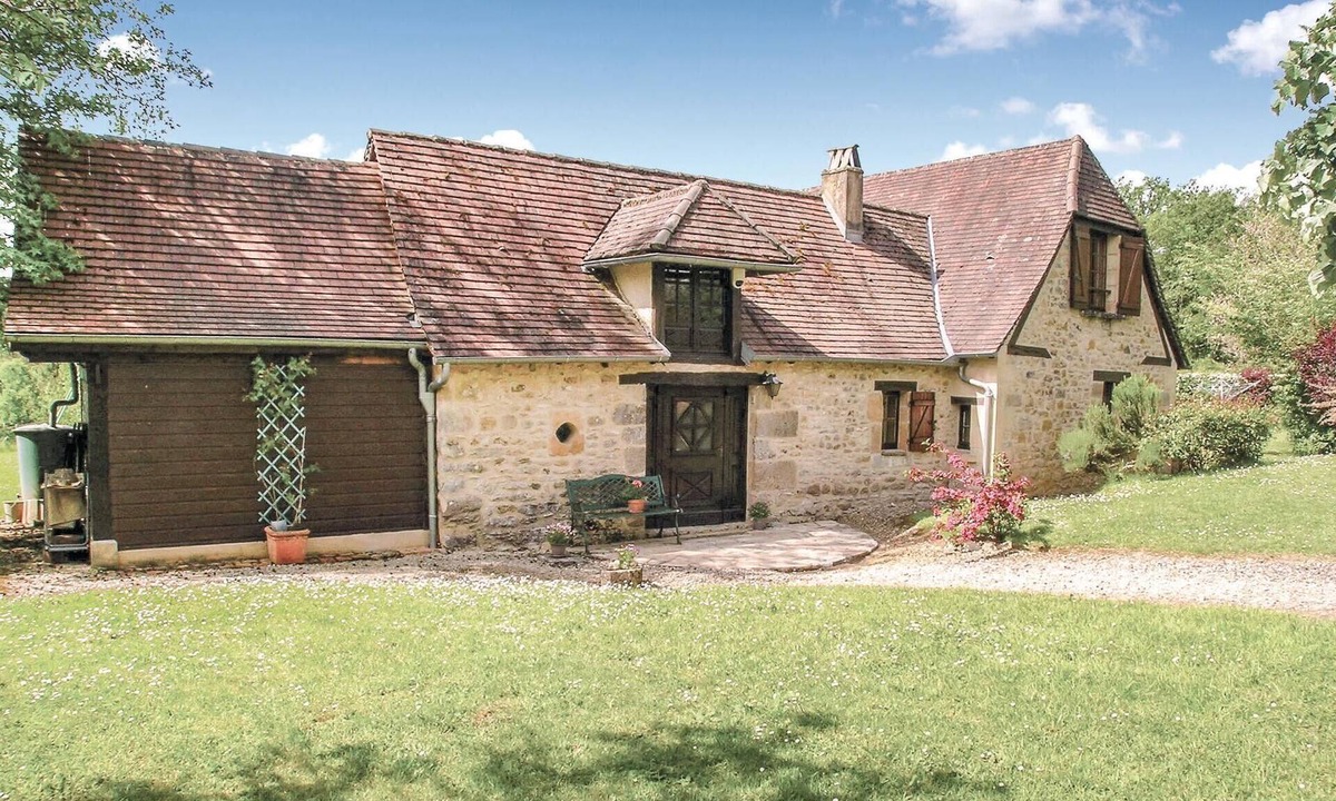 Fleurac House | 3 bedroom gorgeous home in Fleurac