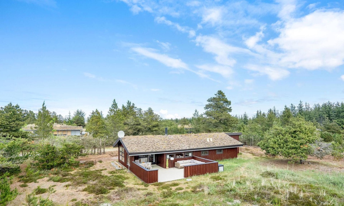 Skram House | 3 bedroom gorgeous home in ålbæk