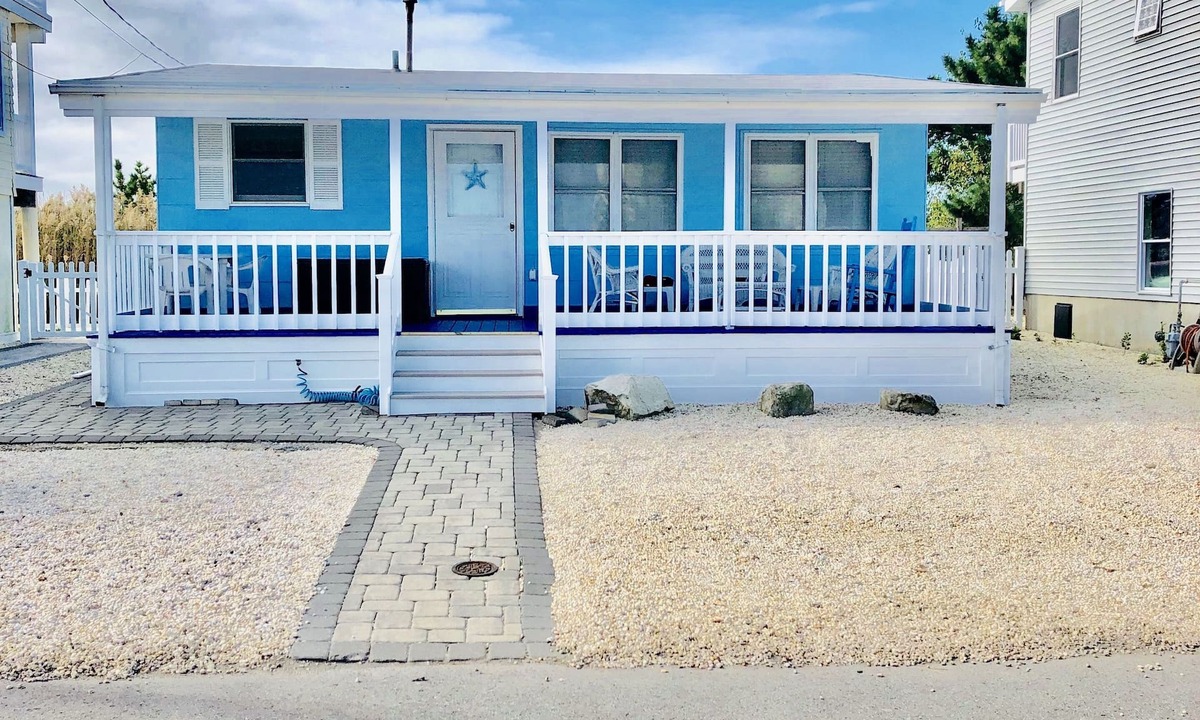 Holgate House | 3 bedroom home - Beach Haven South/Holgate;nSmall Pet Friendly welcomed