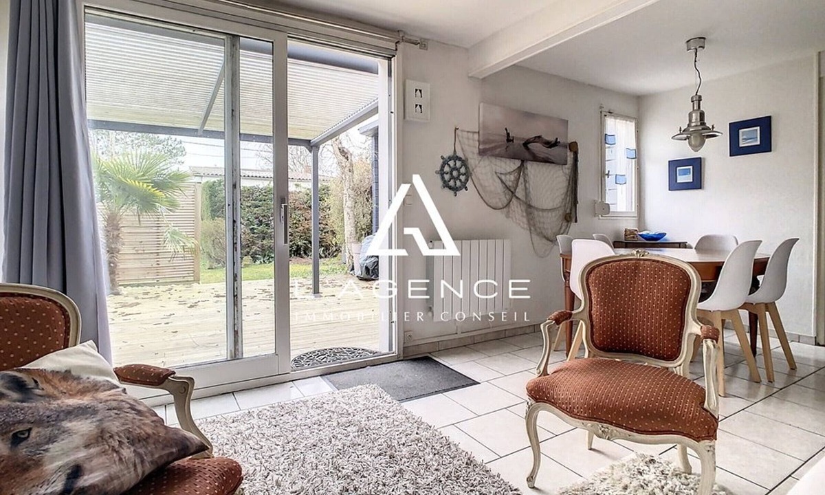 Stella-Plage House | 3-bedroom house with terrace, pets allowed, parking