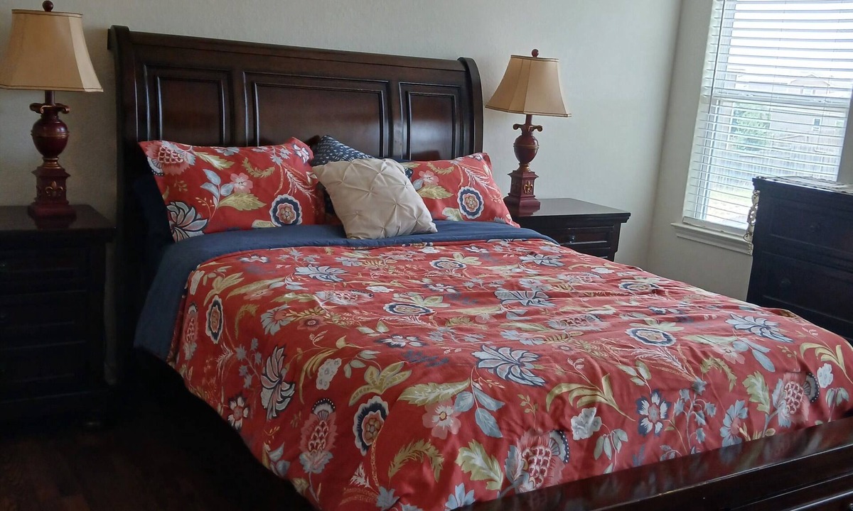 Medina Valley House | 3-bedroom house in delightful San Antonio with cool AC