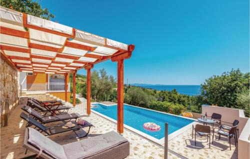 Stankovici Apartment | 3 Bedroom Lovely Apartment In Orebic