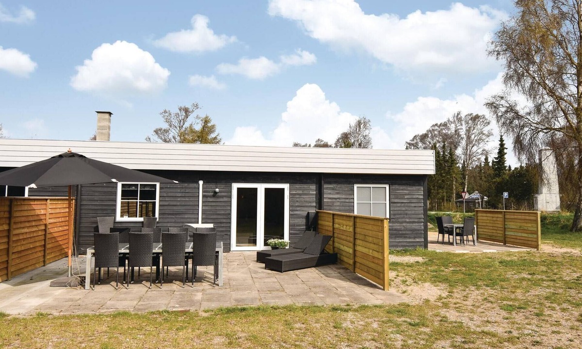 Bøtø By House | 3 bedroom lovely home in Væggerløse