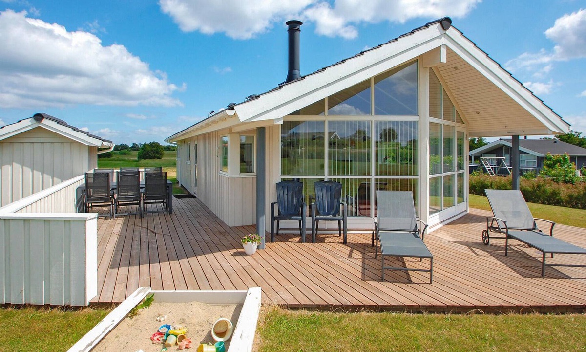 Flovt Strand House | 3 bedroom lovely home in Haderslev