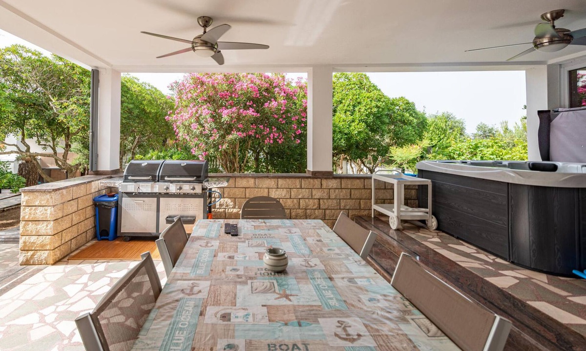 Povljana House | 3 bedroom lovely home in Povljana