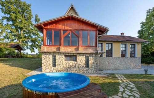 Vojnic House | 3 Bedroom Lovely Home In Krivaja Vojnicka