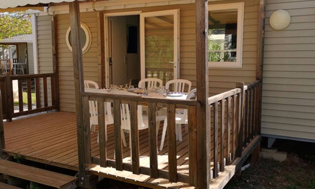 Collias House | 3-bedroom mobile home with terrace in Collias