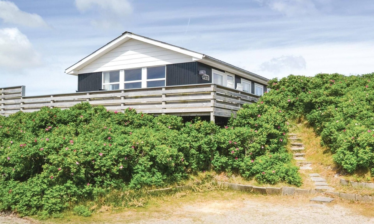 Rindby Strand House | 3 bedroom nice home in Fanø