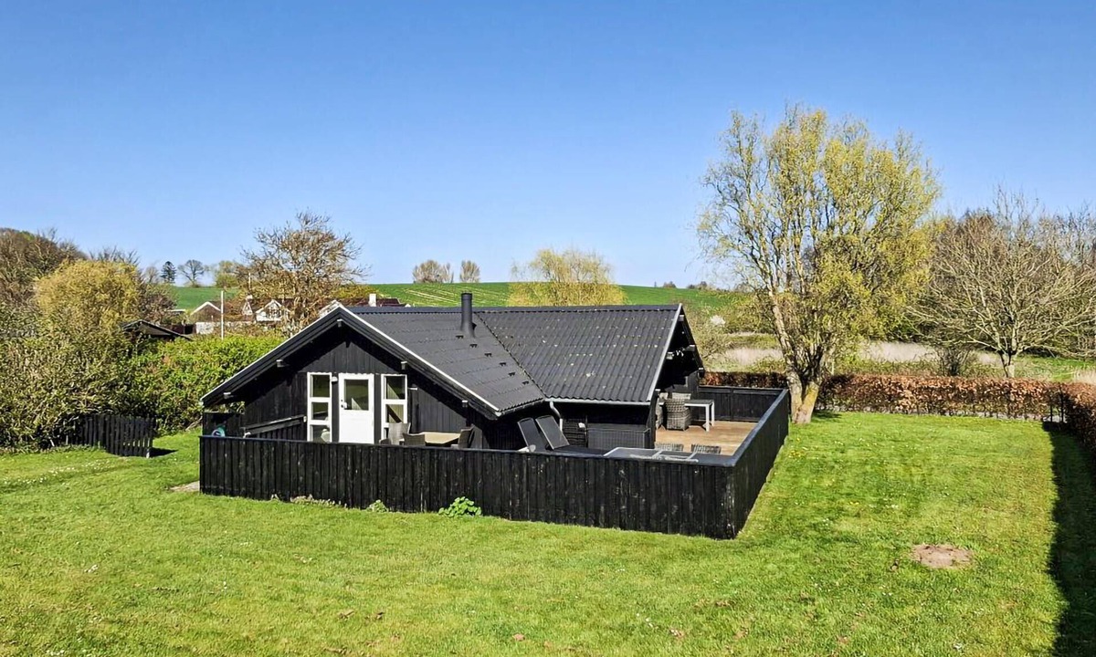 Haarby House | 3 bedroom nice home in Haarby