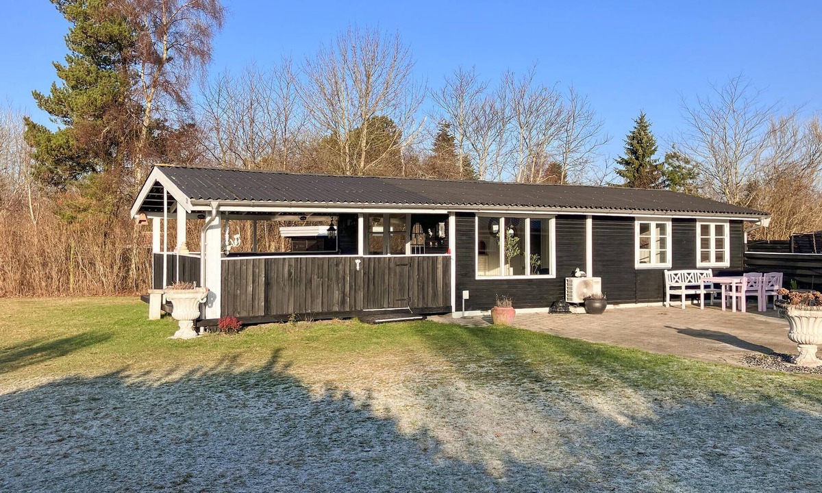 Melby House | 3 bedroom nice home in Melby
