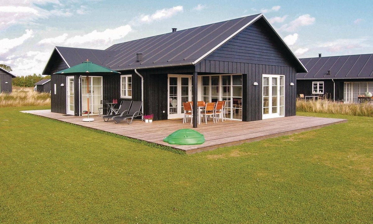 Nysted House | 3 bedroom nice home in Nysted