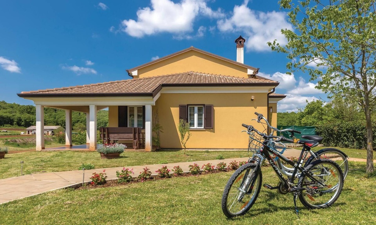 Putini House | 3 bedroom nice home in Putini