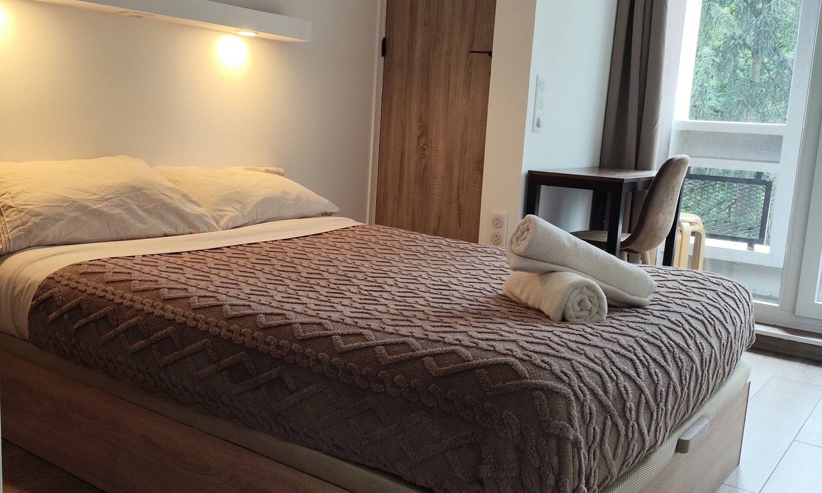 La Duchere Apartment | 3-bedroom Panoramic view Lyon