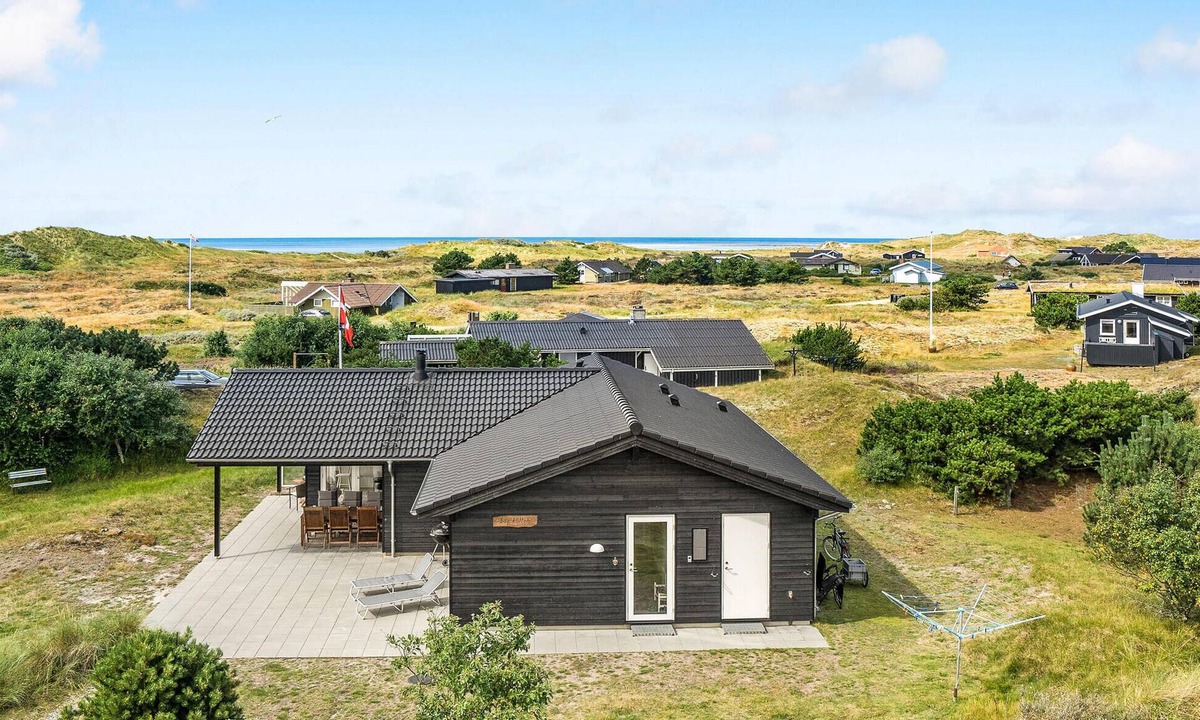 Sønderho House | 3 bedroom pet friendly home in Fanø