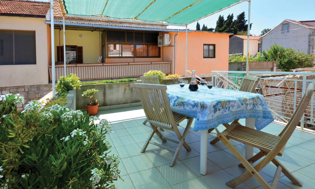 Stari Grad Apartment | 3 bedroom stunning apartment in Stari Grad