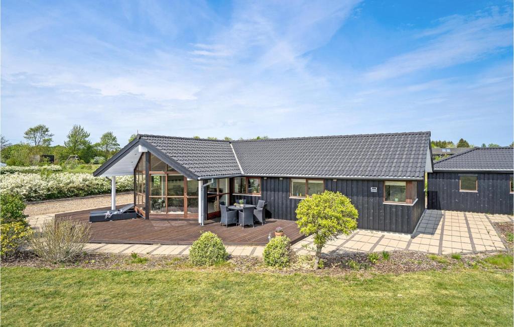 Krejbjerg House | 3 Bedroom Stunning Home In Ejstrupholm