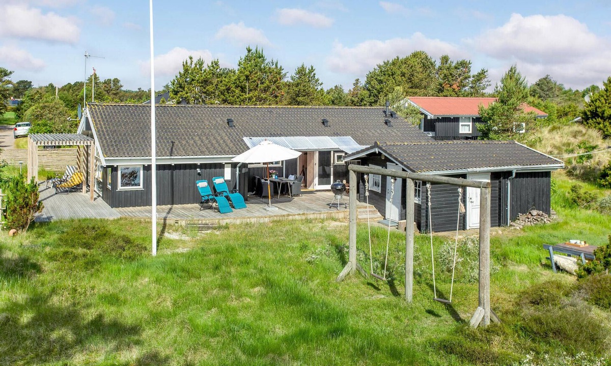 Nordost House | 3 bedroom stunning home in Sæby