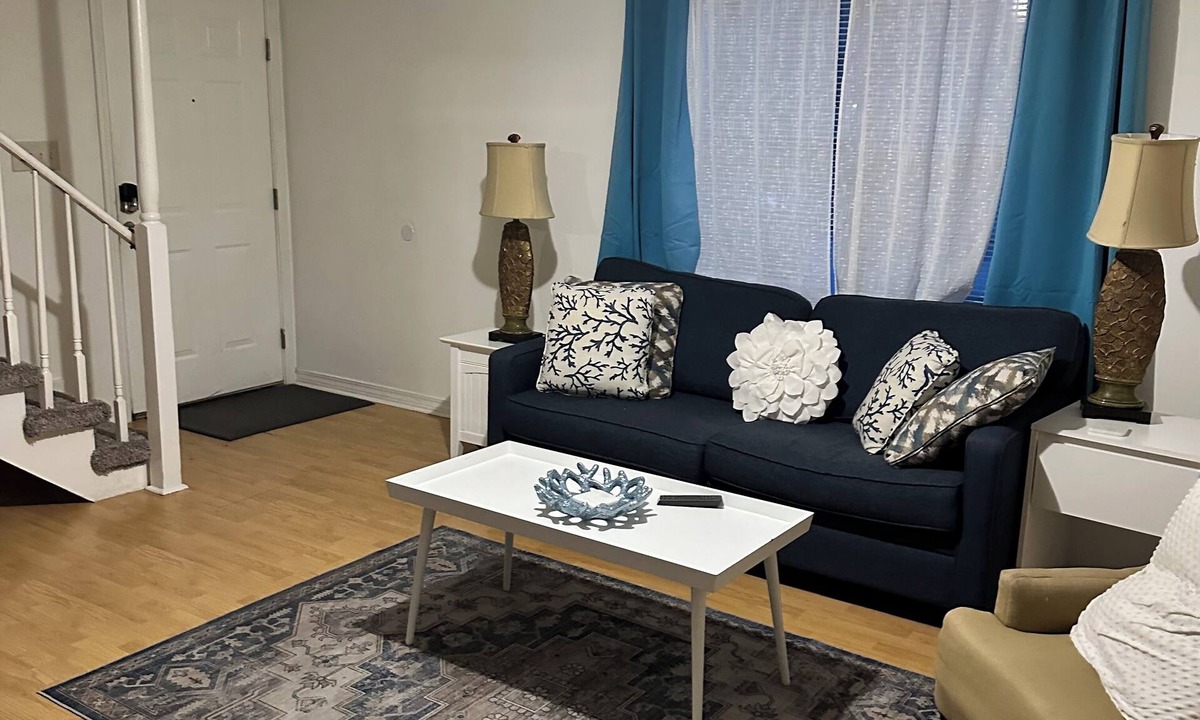 Niceville House | 3 Bedroom Townhome