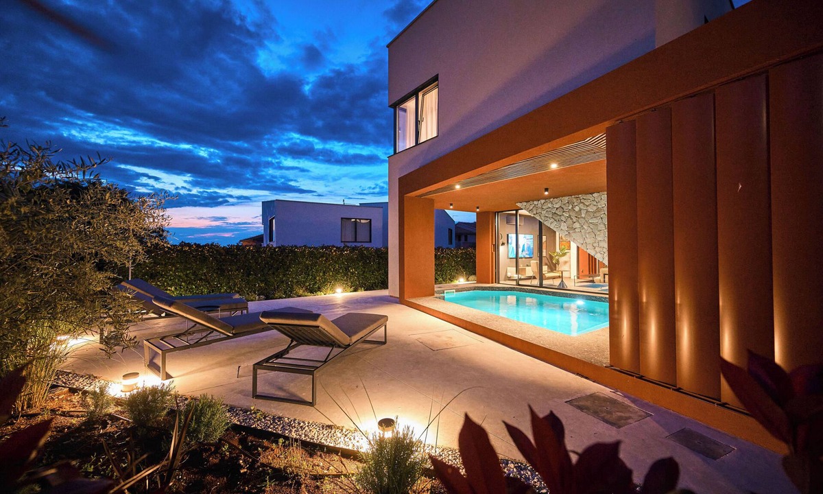 Mugeba Villa | 3-bedroom Villa Seconda in Mugeba with Pool
