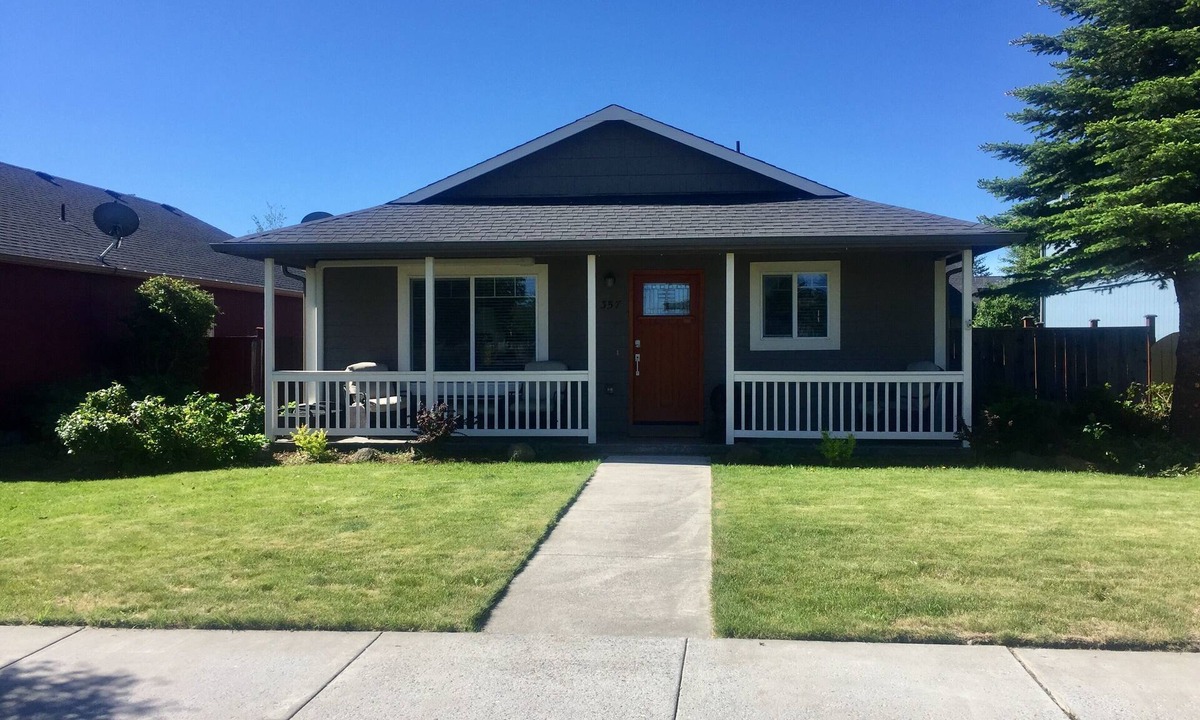 Sisters House | 3 bedrooms, 2 bathrooms