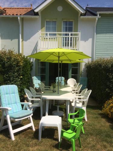 Bourgenay House | 3 bedrooms Holiday Home Golf Resort Port-Bourgenay
