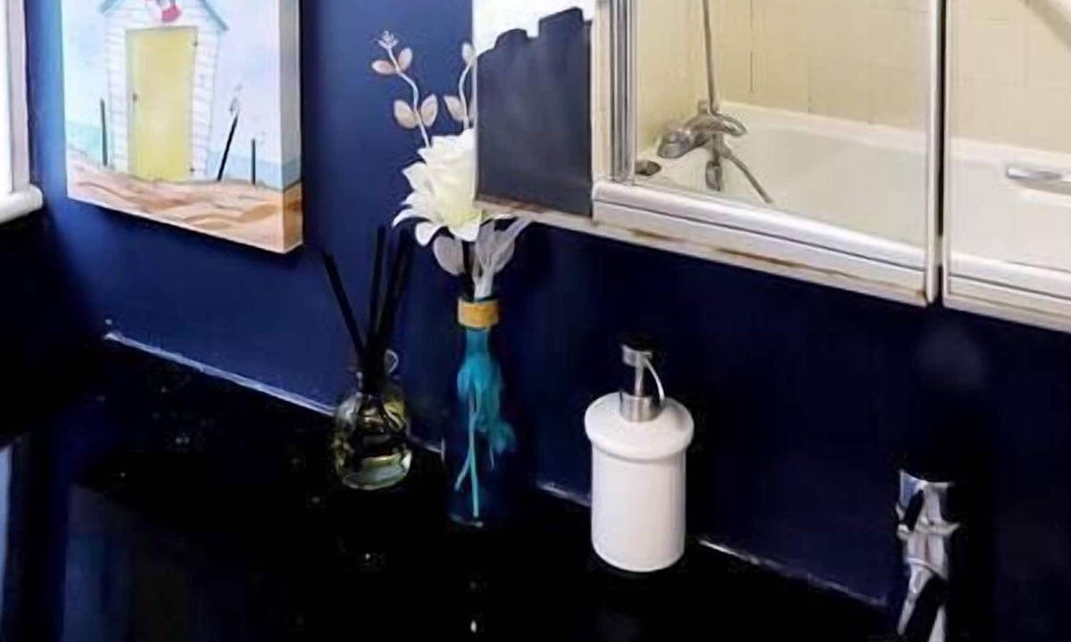 Cradley Apartment | 3 Bedrooms house/Homevy Relocations