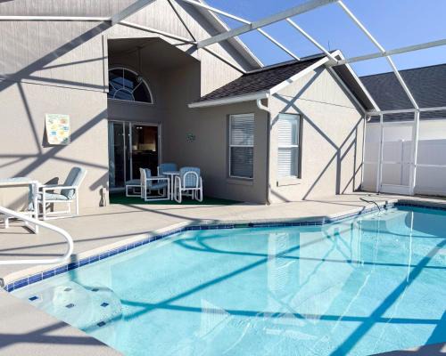 Ridgewood Lakes Villa | 3 bedrooms pool home Gated community Ridgewood Lakes