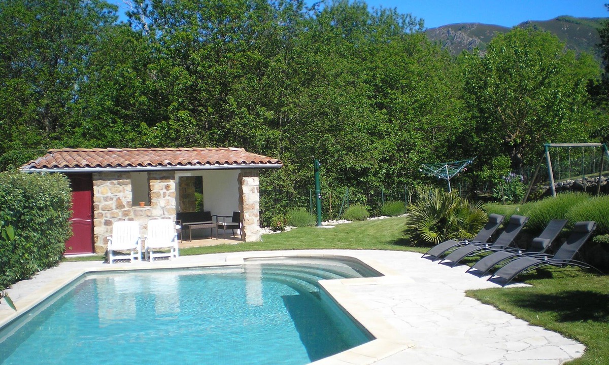 Laboule House | 3 Bedrooms Private Vacation Home In Laboule
