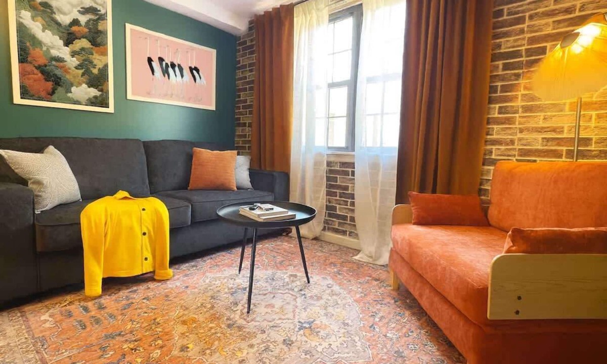 Washington Square West Apartment | 3 Beds | Sleeps 5 | Geidō Experience | Walkable