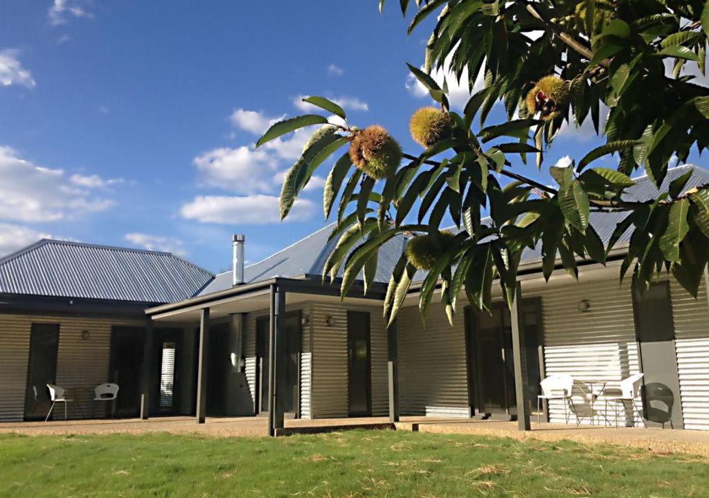 Bright House | 3 Bells Alpine Cottage