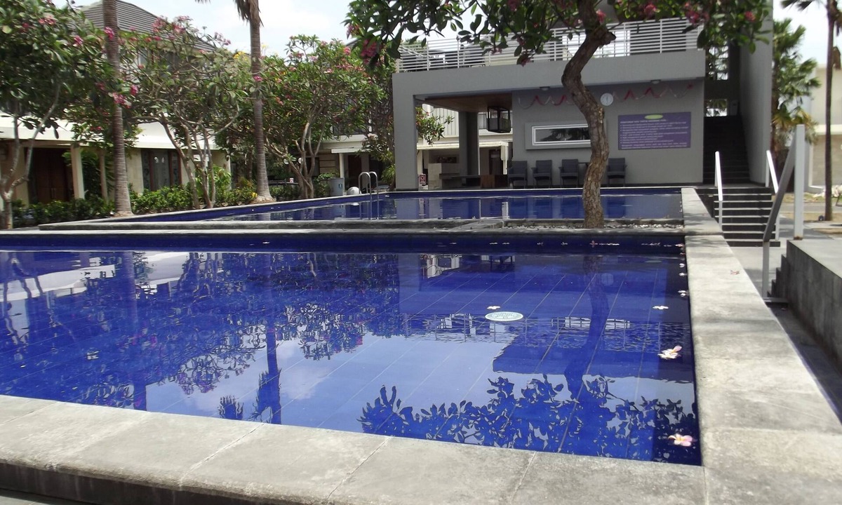 Baturetno House | 3 BR House with Pool Near KidsFun Jogja