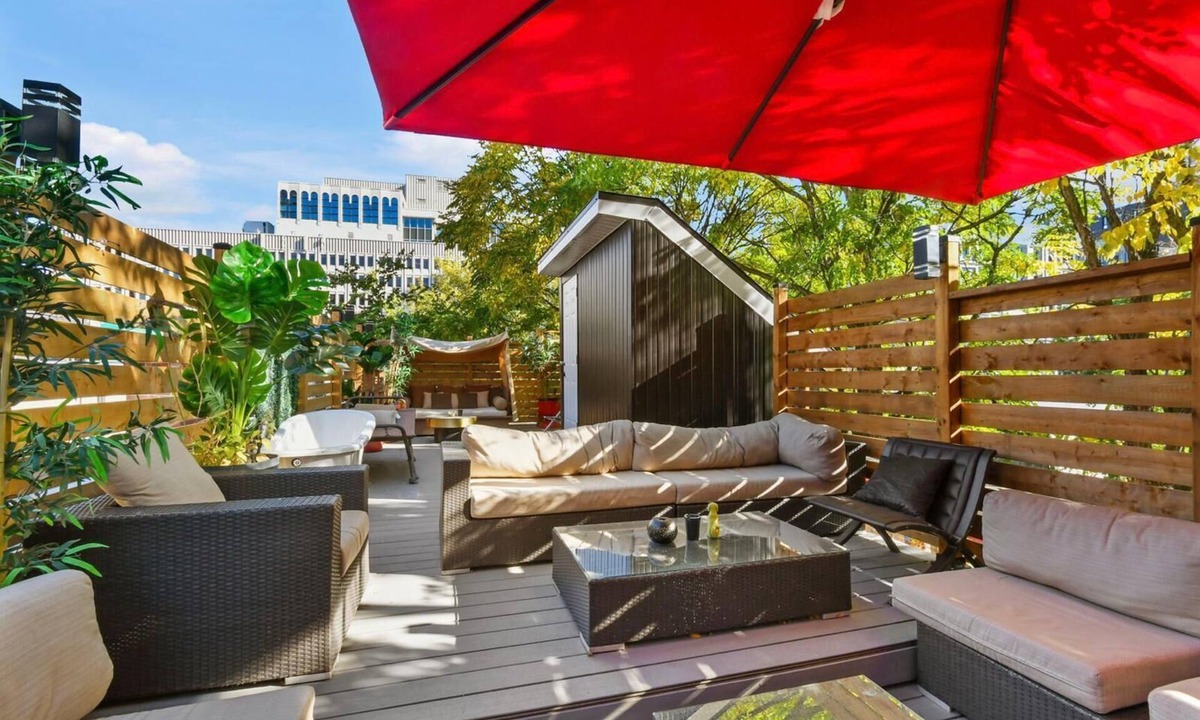 Downtown Montreal House | 3 Floor Penthouse in the heart of Downtown - Rooftop terrace
