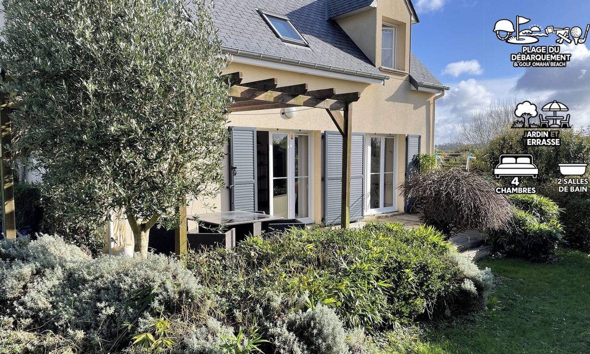 Port-en-Bessin-Huppain House | 3★ house 80 m from Omaha Beach Golf Course, enclosed garden and quiet location