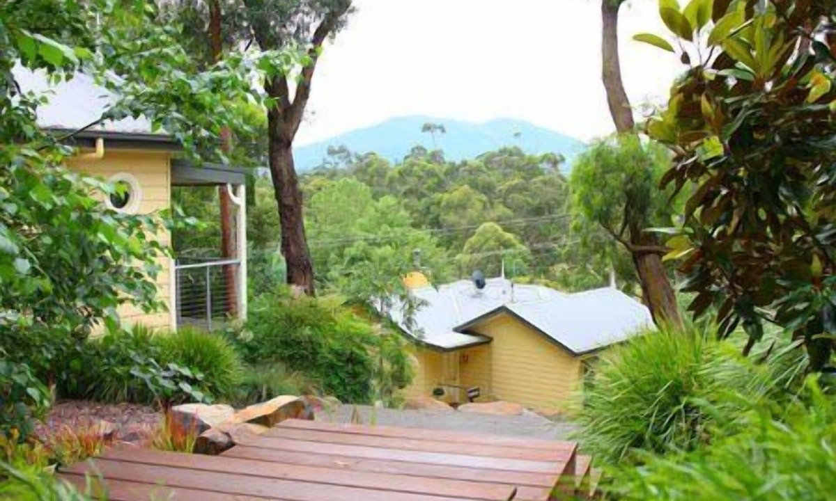 Yarra Junction Bed & Breakfast | 3 Kings Bed and Breakfast