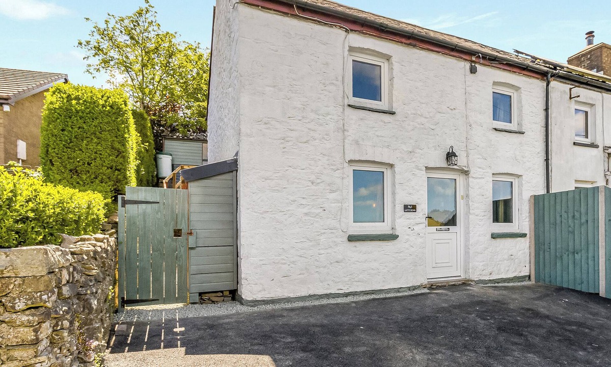 Ysbyty Ystwyth Cottage | 3 Legged Duck Cottage