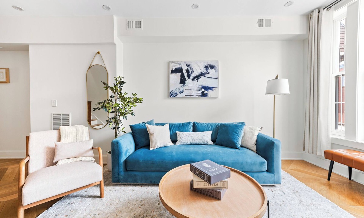 Jersey City House | 3 LEVEL LUX Townhome! Near MetLife NYC EWR PATH, 4Bed/3Bath!