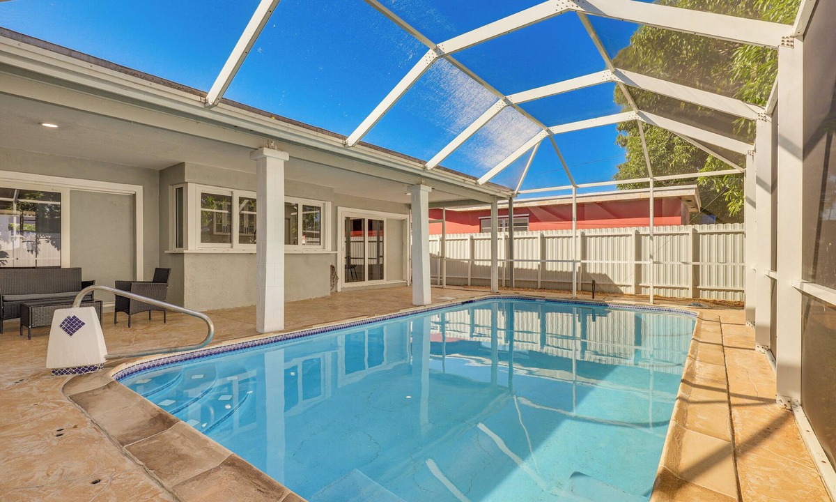 Miramar House | 3 Mi to Hard Rock Stadium: Private Pool Home!