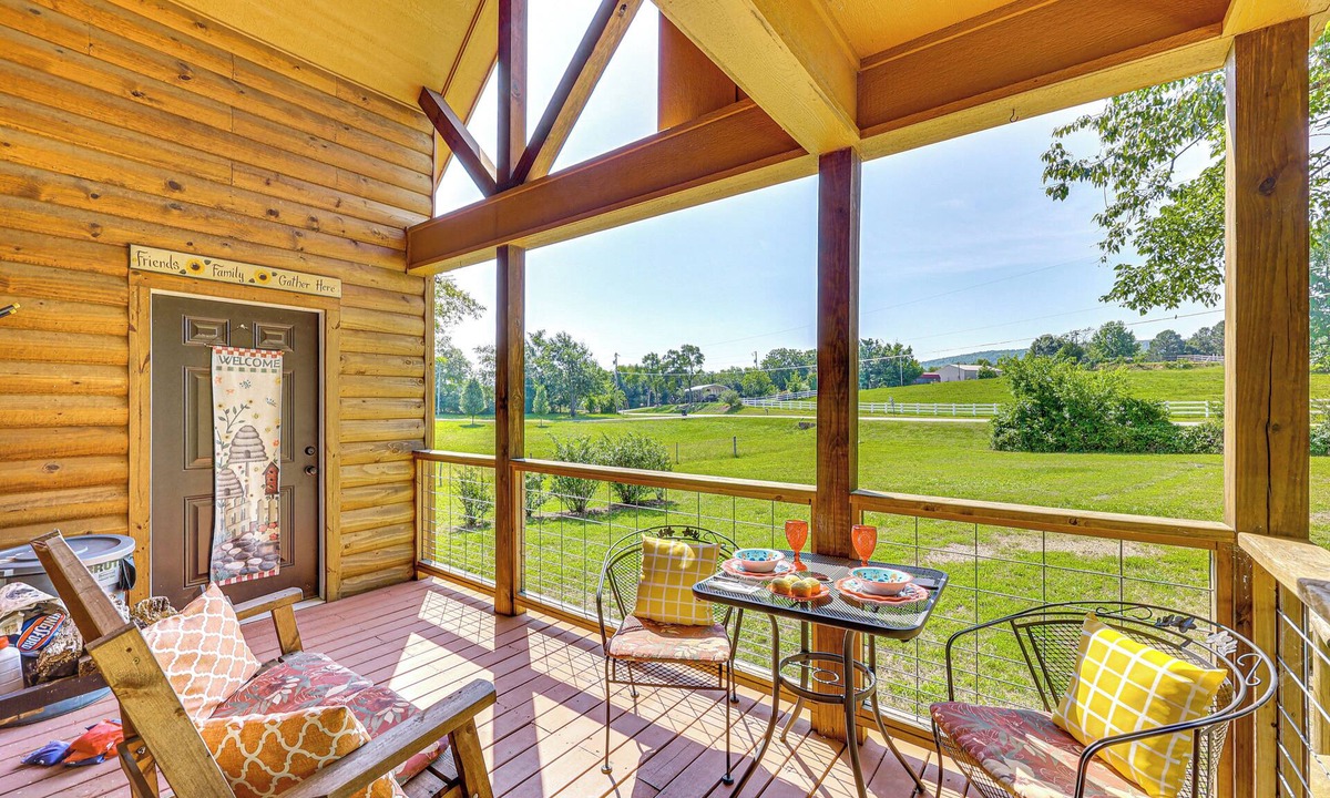 Hot Springs Cottage | 3 Mi to Lake Hamilton: 'tree Top Cabin'