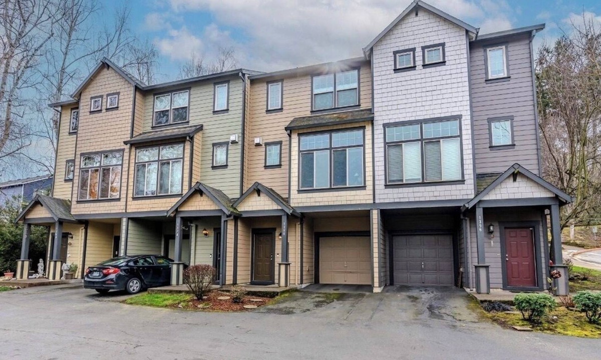 Troutdale House | 3-Min walk to McMenamins Edgefield