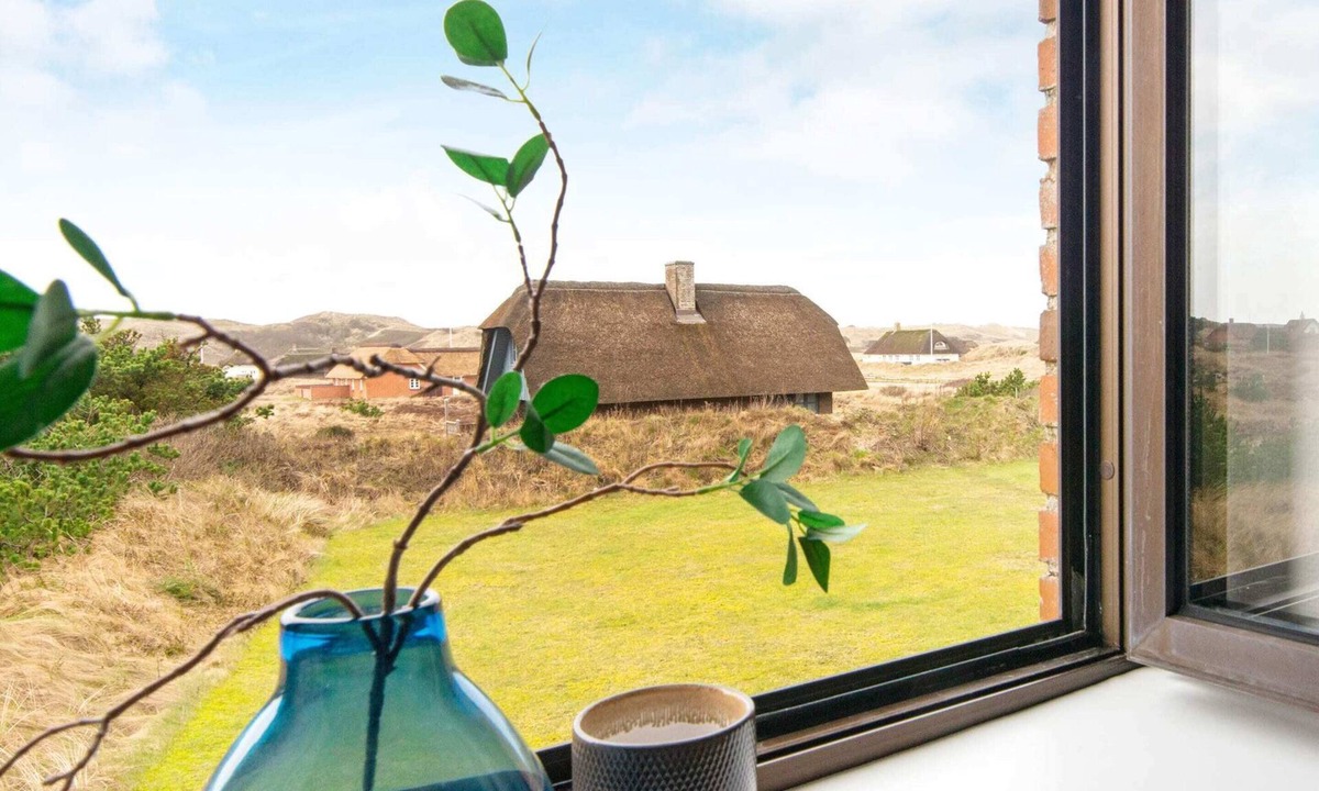 Vedersø Klit House | 3 Person Holiday Park Home in Ulfborg