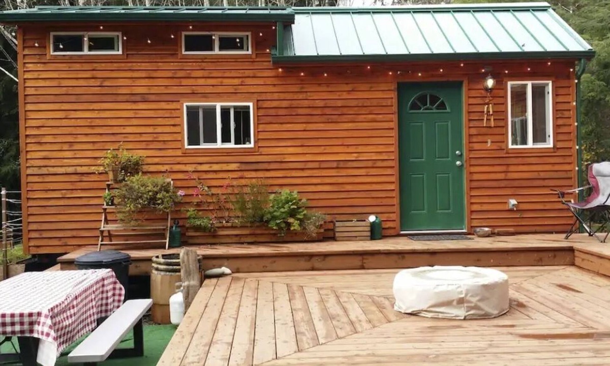 Forks Hotel | 3 Rivers Resort and Guide Service