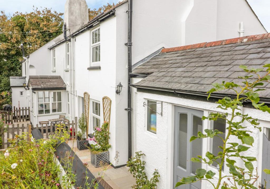 Burgh Island House | 3 Rock Cottages