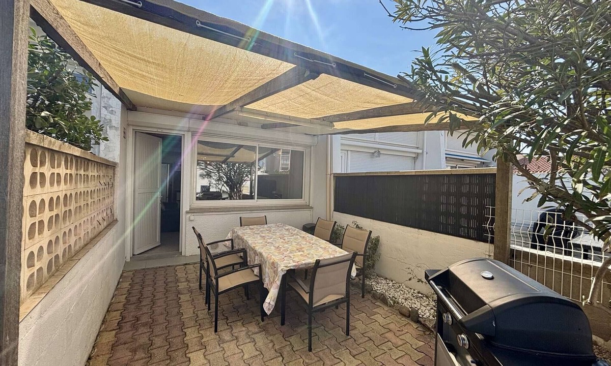 Port-la-Nouvelle House | 3-room house, 80m from beach, terrace and A/C
