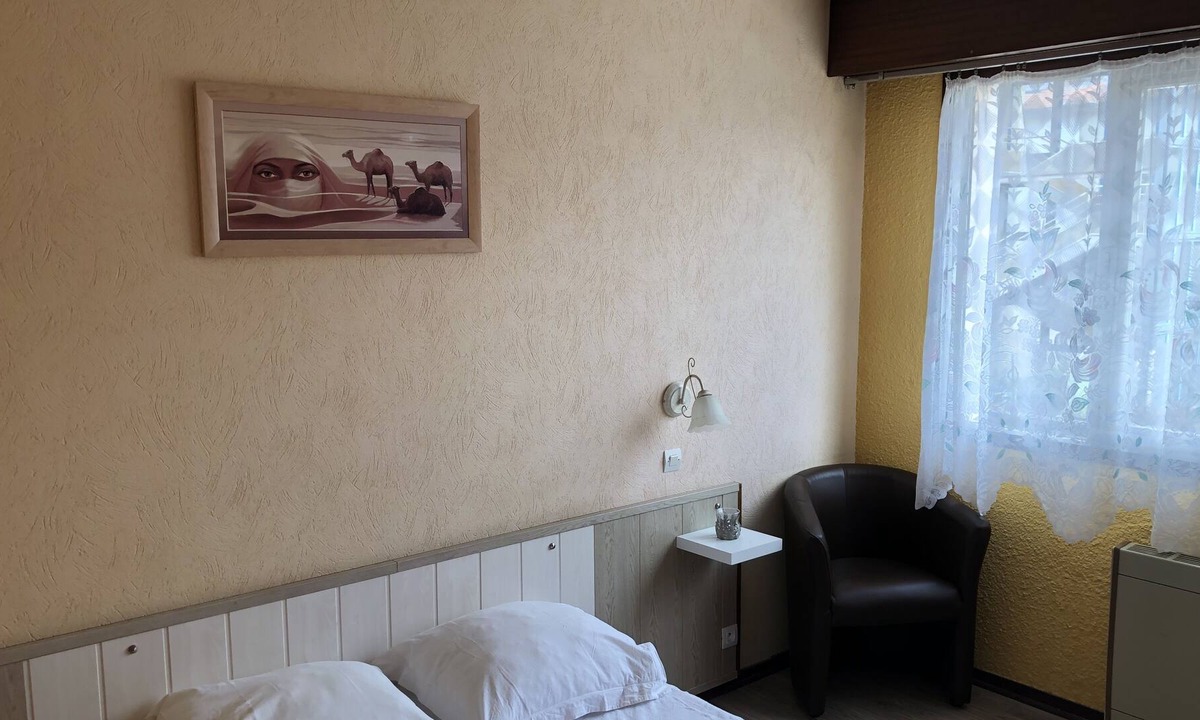 Ligny-en-Barrois Hotel | 3 Rue de l'Église