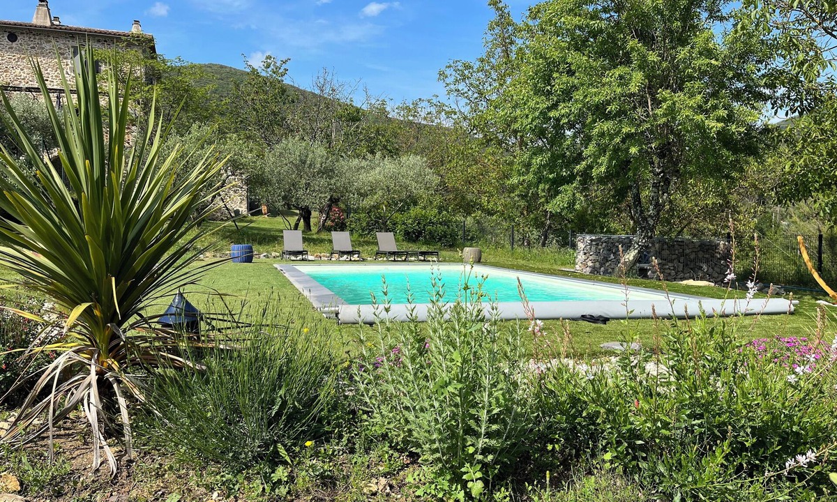 Saint-Florent-sur-Auzonnet Other | 3-star rated 3-4-person gite in an atypical Cévenole building.