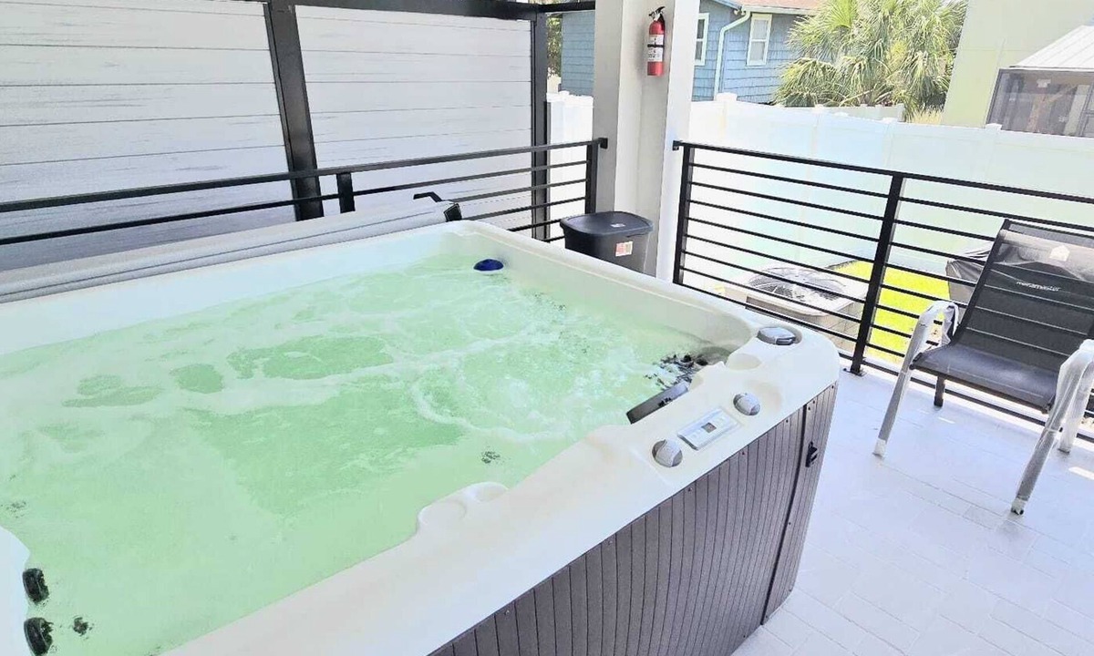 Tampa House | #3 St Joseph Home with Jacuzzi