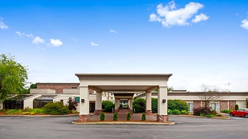 Waterville Hotel | 3-Star Hotel ∙ Best Western Plus Waterville Grand Hotel